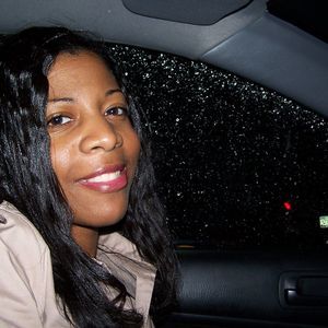 Meet your Posher, Constance